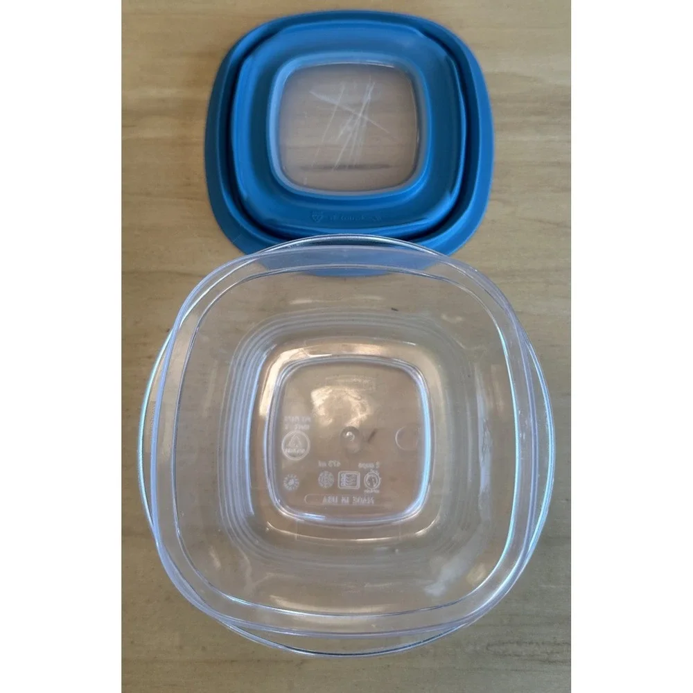 Rubbermaid Premier Plastic Container & Blue Lid 2 Cup‎ 7H75 Replacement *read